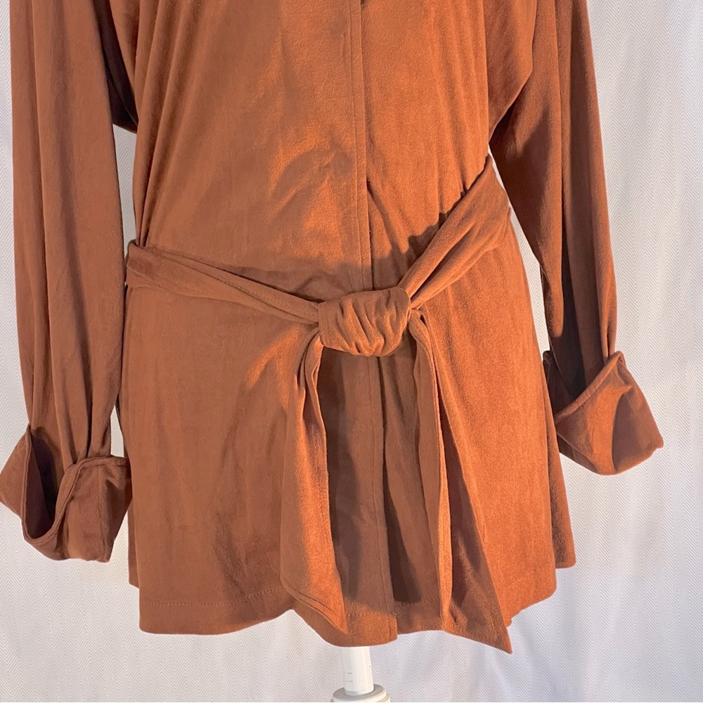 Genealogy Fashion DNA Jacket Top Faux Ultra Suede Sash Sogy Belt & Snap  EUC 2X👍 - Picture 2 of 7